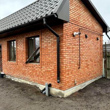 Половина будинку Новомиколаївка