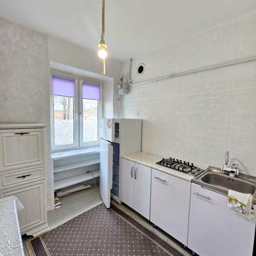 Продам 1-кімнатну квартиру, район Універмагу