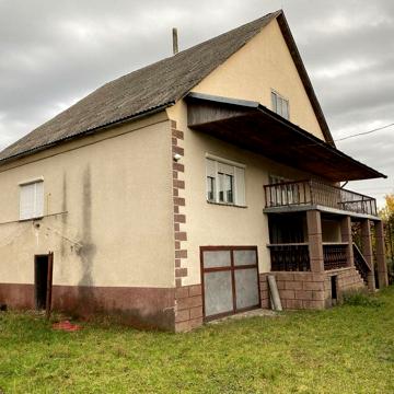 Житловий будинок Тячівський р-он. с. Кричово, Закарпатська обл.