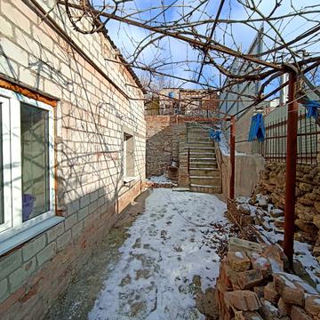 100 квартал, 74