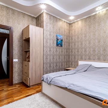 Антоновича вул. (Горького), 38-В