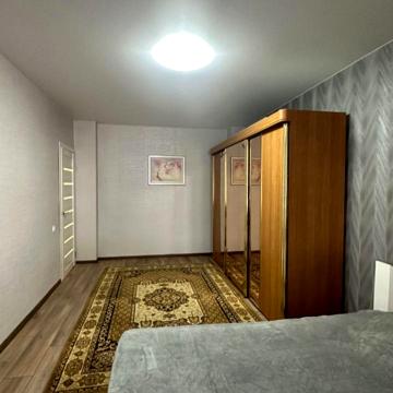 Гімназичний просп., 67