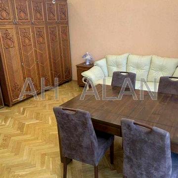 Без комиссии Аренда квартиры в центре Киева Михаила Грушевского, 28/2
