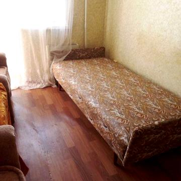 Сдам 2комнатную квартиру табурище