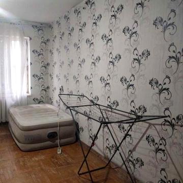 Здам 2-кімнатну в центрі Баришівки