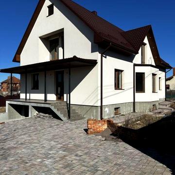 Будинок в с. Тарасове
