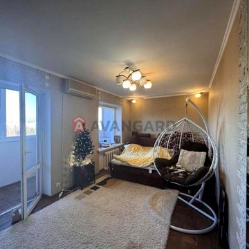 Продам 2к. Гладкова, 12 квартал, Терра