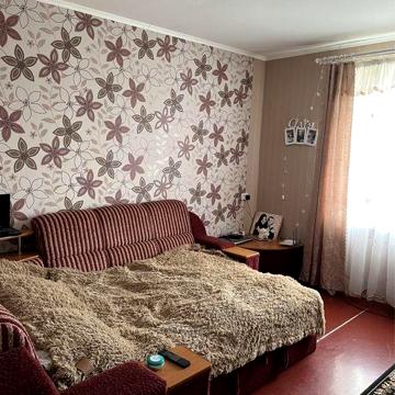 Продам квартиру в м.Карлівка