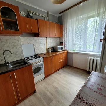 Романа Шухевича вул., 20