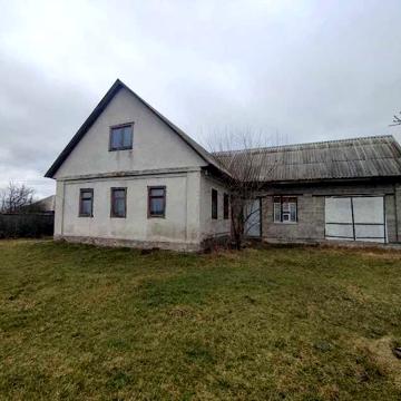 Продаж  будинку в селі Деньги.