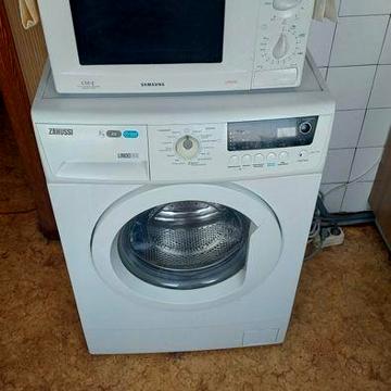 Сдам 1-ю кв-ру м.Черниговская,ул.Братиславская 4