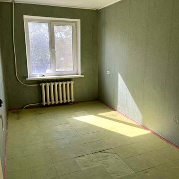 Продам 2 к квартиру на ул. Березинская 18 ( район ТЦ "Караван")