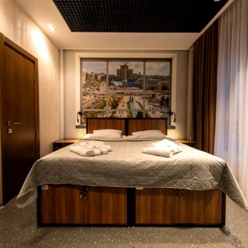 MISTO capsule hotel