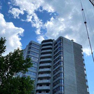 Видова однокімнатна квартира в центрі Черкас ЖК Смілянська 48
