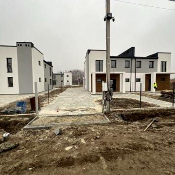 Продаж котеджу 151кв.м. в с.Скнилів ціна 135900$.