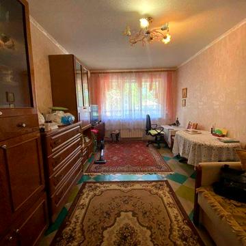 2 кімн. квартира, зручний 1 поверх, на Прудах, біля набережної