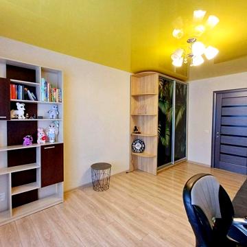 Продаж 2 кімн квартири. Центр. Автономка. Меблі. Техніка.