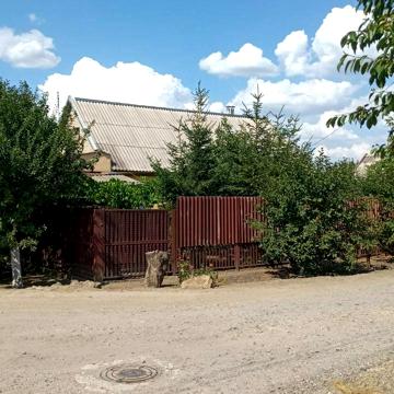 Углегорська, 75