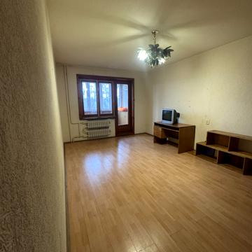 Металургів просп., 74а