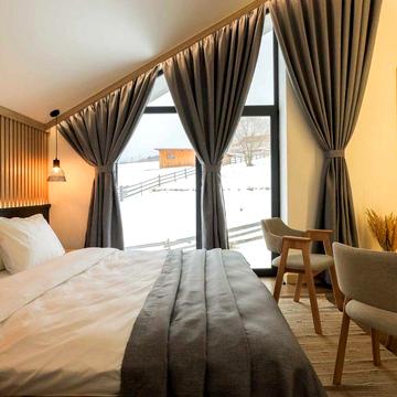 Готовий котедж із ремонтом у центрі Буковеля