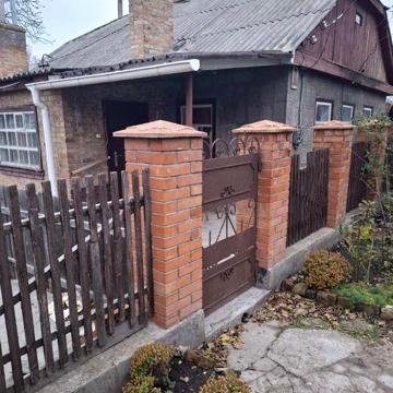 Будинок по вул. Санітарна