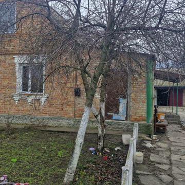 Продам дім не терміново