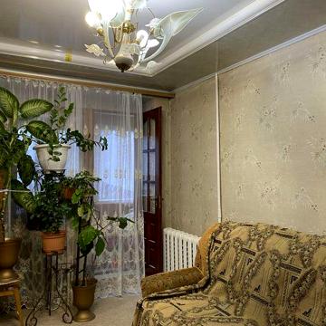 Продаж 3 кім. чешки на Комарова