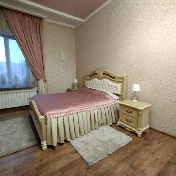 Центральний просп. (Лермонтова)