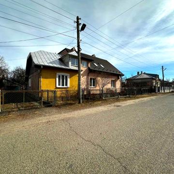 Продається житловий будинок м.Стрий (р-н новий світ)