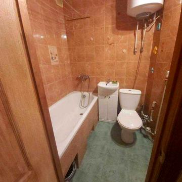 Продам однокімнтатну квартиру у Харкові (Новобаварський район)