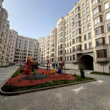 Дача Ковалевського вул., 111