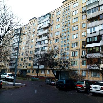 Романа Шухевича просп. (Генерала Ватутіна), 6А