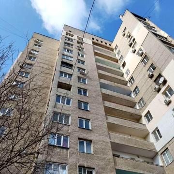 Іцхака Рабіна вул., 2