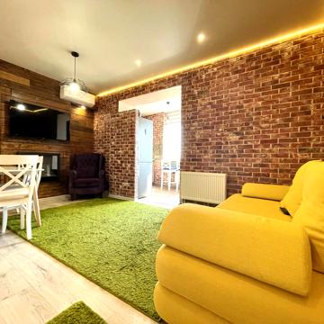 Гвардійців-Широнінців вул., 30