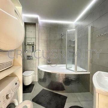 Продаю 2 к. квартиру в новострое с ремонтом Гв. Широнинцев, 30 ЖК ул. Гв. Широнинцев, 30