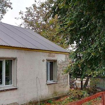 Будинок СМТ Макарів. 50 км от Києва, за адресою варшавська 31.