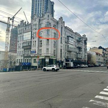 Двух кімнатна квартира за адресой саксаганьского 33/35