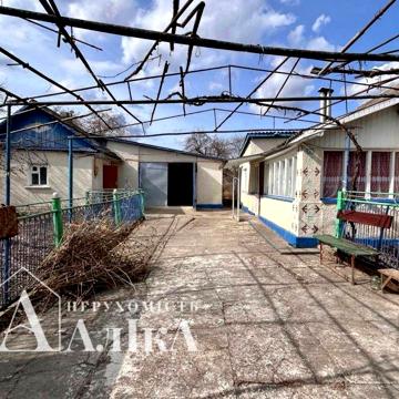 Продам будиночок
