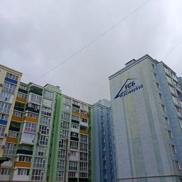 Продаж 2 кімн .кв.75 м ² вул.Текстильників