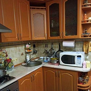 .Продаж гарної 3-х кімнатної квартири по вул. Г. Момота.