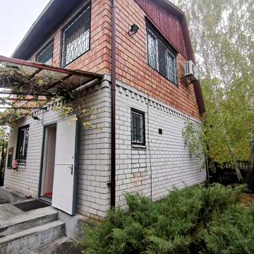 Продам 2-ком.  и 2-эт жилую Дачу. Новомосковск, район Решкут.