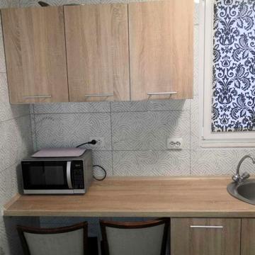 Продам 2х комнатную квартиру без комисии возле "Озерки"! 35500