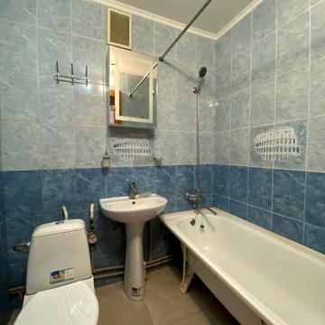 Продаж 1к Квартира Хоткевича Гната вулиця