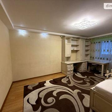 Продаж 3к Квартира Авіаконструктора Антонова (Ленінградська) вулиця