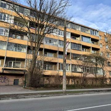 Панаса Мирного вул., 43