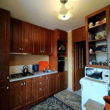 Продам 3к квартиру з меблями і технікою в Броварах