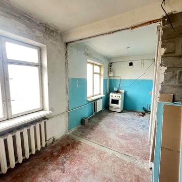 Продам ТЕРМІНОВО 3к квартиру вул. Матросова БЦ Кредо