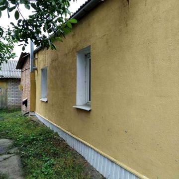 Продам 1\2 будинку в Печенігах