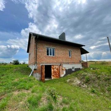 Продаж будинку в В.Бірках