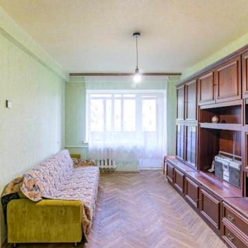 Рональда Рейгана вул., 30а